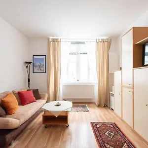 1030 Apartment